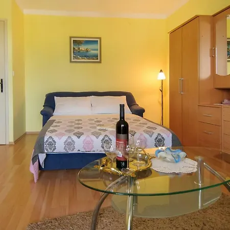 Nives Poreč