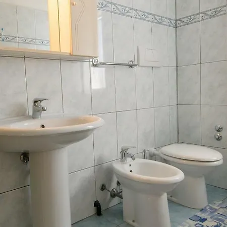 Apartment Nives *