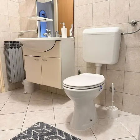 Nives Apartmán *